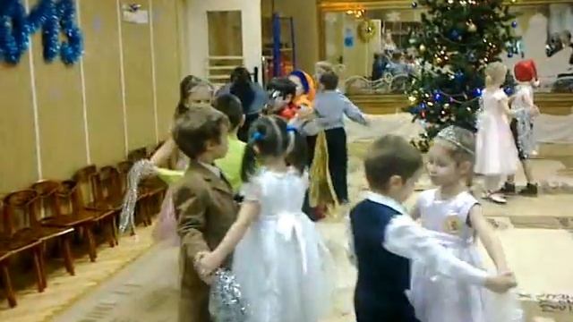 Новогодний вальс 2013