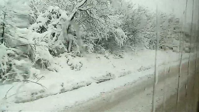 Снег в Донецке! Город Ясиноватая 😍 смотреть онлайн