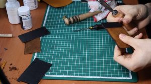 Изготовление простого картхолдера из кожи своими руками / Making a simple leather card wallet DIY