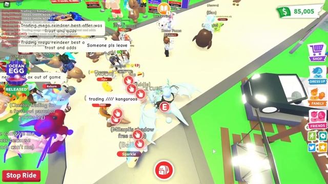 What People Trade For Frost Dragon (Roblox) смотреть онлайн