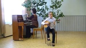 Селяева Ирина, п. Полазна - "Колыбельная" и "Светит месяц"