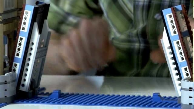 10214 Tower Bridge смотреть онлайн