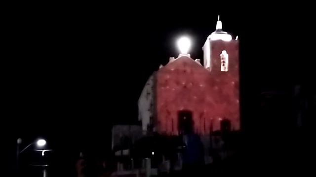 O FILME NAS PAREDES DA IGREJA смотреть онлайн