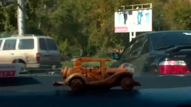 АВТОПОРТРЕТ ЧАЙЗЕР 07 00 FLASH смотреть онлайн