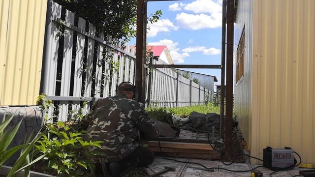 Калитка из профильной трубы и профнастила смотреть онлайн