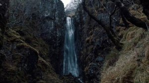 Невероятно красивый ВОДОПАД. Шум воды. Звуки природы. 10 часов для сна.