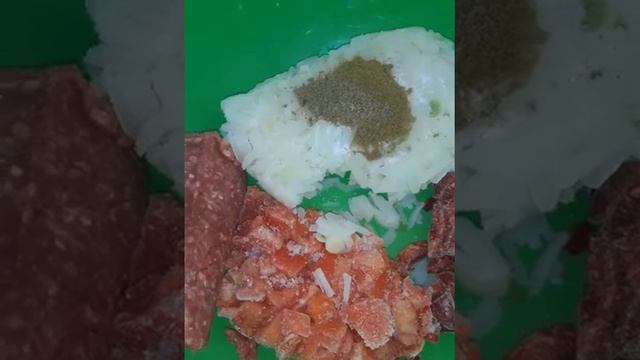 Пирожки с мясом из песочного теста. смотреть онлайн