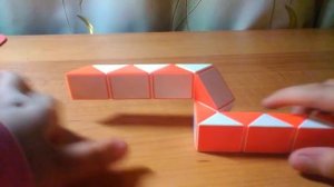 Лук из змейки рубика на 24 детали