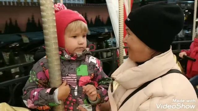 2019-10-13 Кира на Красной площади, праздник тыквы. смотреть онлайн