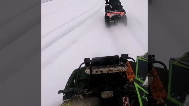 Cfmoto 600 EPS?? and Yamaha grizzly ❄️ смотреть онлайн