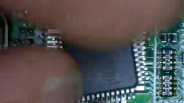 Ремонт телевизора Samsung UE40EH5000W - Не включается смотреть онлайн