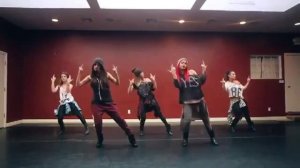 Селена Гомес   обалденный танец