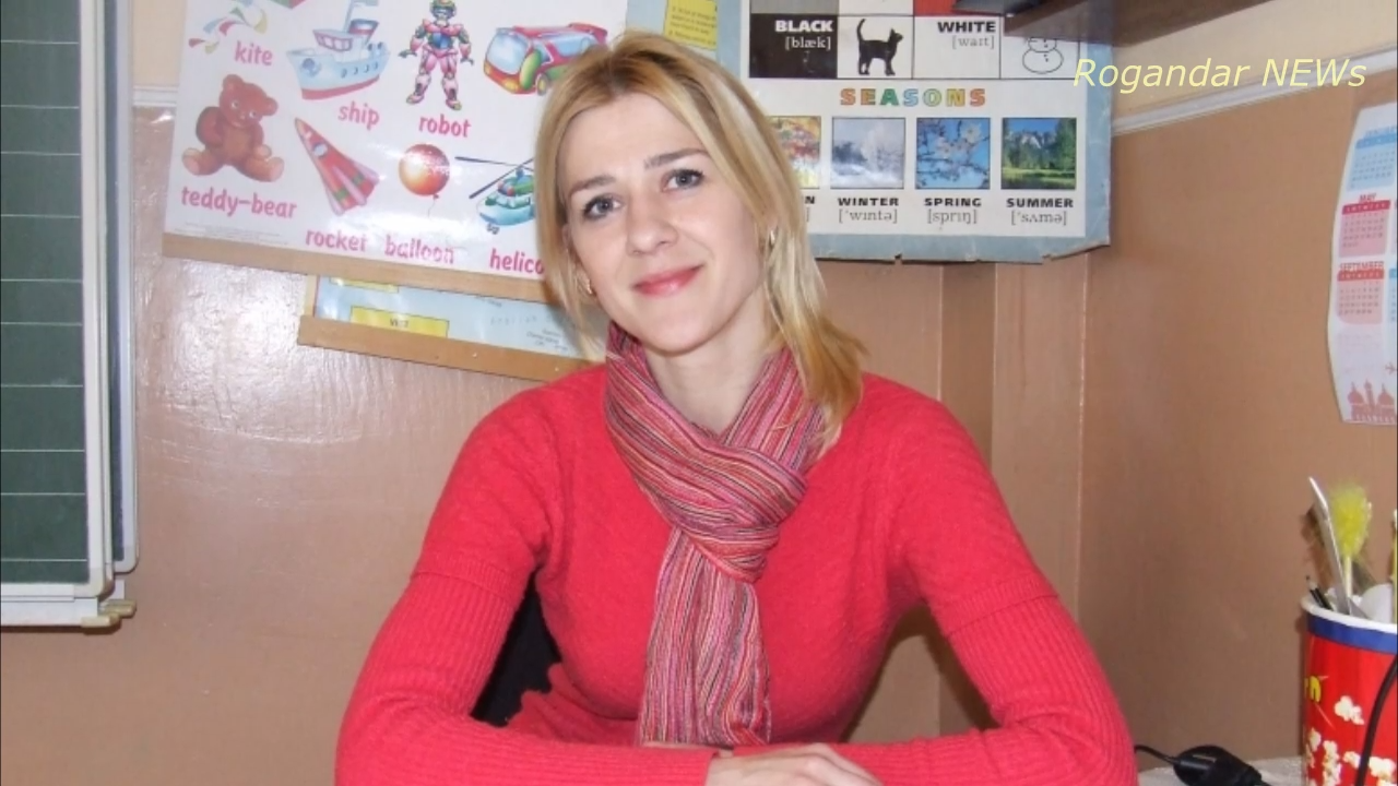 Рогандар ньюс. Учительница Украина. Учительница из Украины. Украинская училка