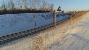 РОССИЙСКИЙ ГРУЗОВОЙ ПОЕЗД С УГЛЕМ И С ЦЕСТЕРНАМИ