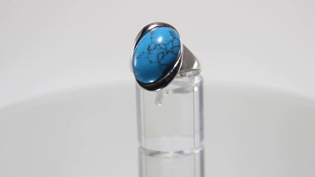 Хорошенькое кольцо с овальной бирюзой из серебра смотреть онлайн