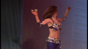 Yana belly dance with zill
