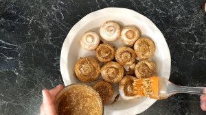 Сочные грибы с дымком в духовке. Простой маринад