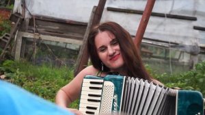 На горе колхоз. исп.Светлана Дериземля.