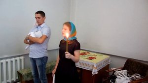 17.Какую молитву читают крестные при крещении? Символ веры.