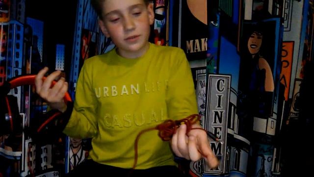 Обзор:Геймерские наушники Squadron. смотреть онлайн