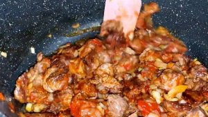 гуляш из говядины с подливкой. ВКУС ДЕТСТВА / Гуляш тайёрлаш