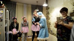 Дети, сценка три поросёнка.