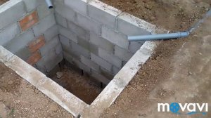Делаем сливную яму.