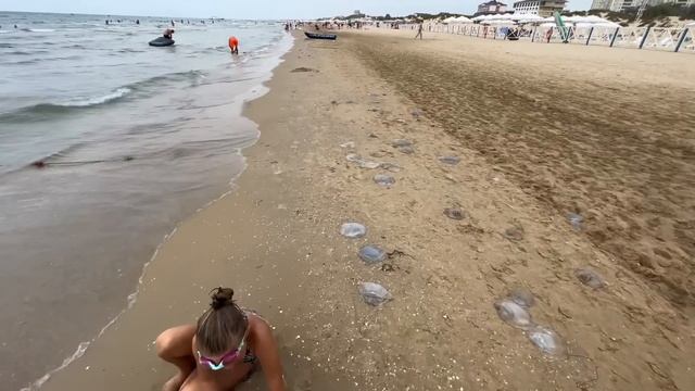 Что ни день, то новый шедевр / Анапа смотреть онлайн