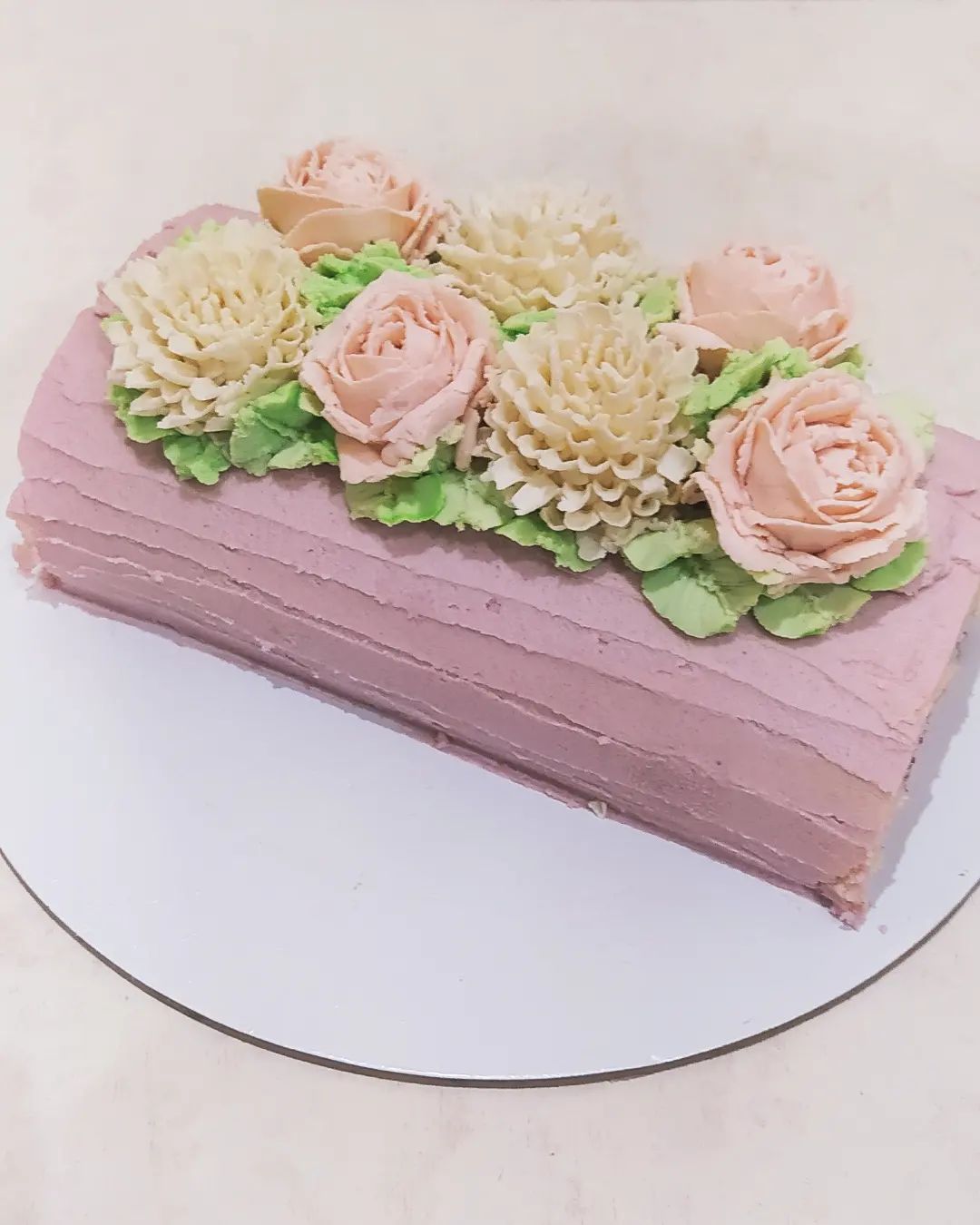 Рулет _Полено_. Оформление цветами из крема. Красивый торт_ bean paste flowers_ bean paste.