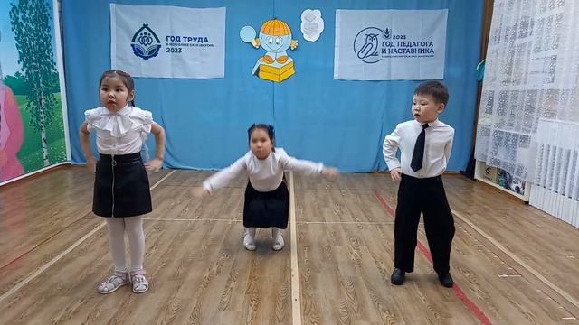Приветствие команды Шахматенок