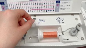 Comment faire une canette avec la machine à coudre JUKI HZL-DX3 ?