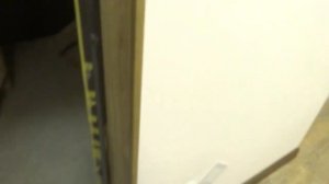 Защищаем лаком ламинат и двери