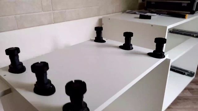 духовка вровень с нижними фасадами. смотреть онлайн