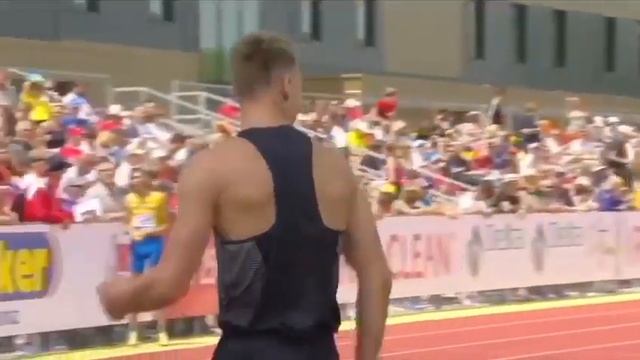 Александр Комаров. Первенство Европы. Многоборье. Прыжок в длину. 6,73 м смотреть онлайн
