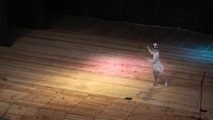 Акробатический танец -соло Фёдорова Софья