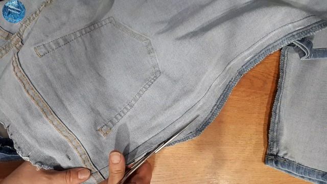 Как заузить боковые стороны джинсовых брюк по линии талии и бёдер