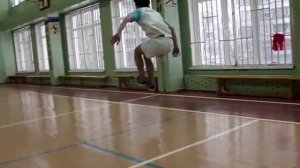 Видеоролик: "Обучение тройному прыжку с места"