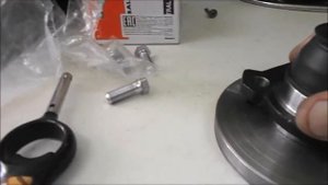 Делаем проставку на верхние рычаги Toyota Lite Ace