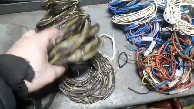 Обжигаю провода.Добываю медяху-медь! Озвучиваю цены на металл. смотреть онлайн