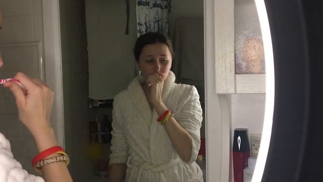 МОЙ СУББОТНИЙ ВЕЧЕР // КАК Я УХАЖИВАЮ ЗА КОЖЕЙ?? // MY EVENING ROUTINE смотреть онлайн