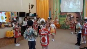 Танец с колосками "Золотые зёрнышки"