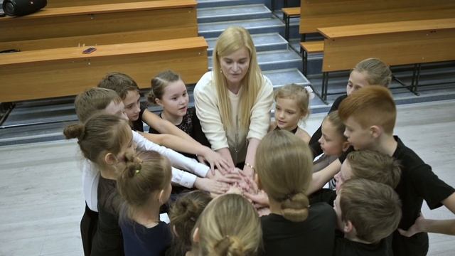 Видеообращение Поповой А.А., педагога дополнительного образования МБУДО ЦДОД