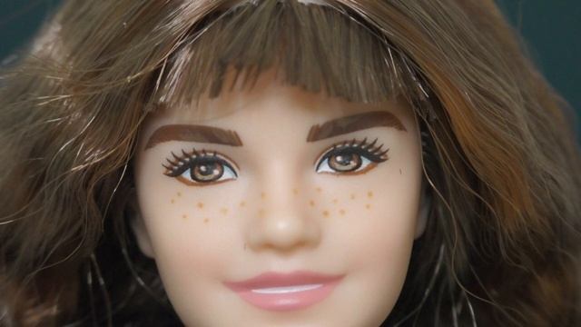 Густая ли шевелюра у Гермионы?! Обзор куклы Mattel Hermione Granger и истории персонажа смотреть онлайн