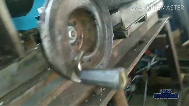 Обзор самодельного токарного станка по металлу.
