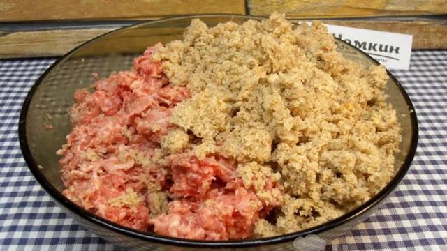 Котлеты как в детском садике на сером хлебе