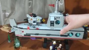 Огромная подводная лодка   ЛЕГО