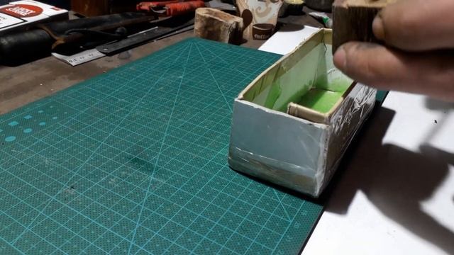 Стабилизация древесины в эпоксидная смола ,гибрид на рукоять ножа