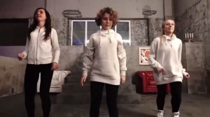 shuffle dance silent circle touch in the night