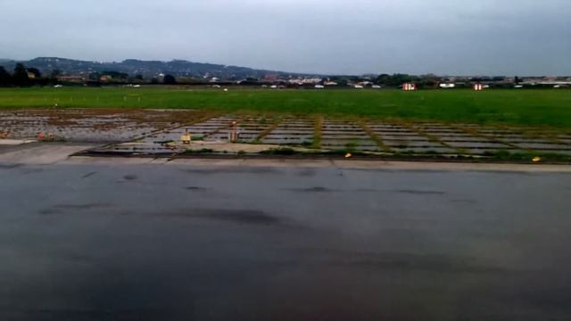 Landing at Ciampino Airport,Rome,Italy with Daniel Dimitrov смотреть онлайн