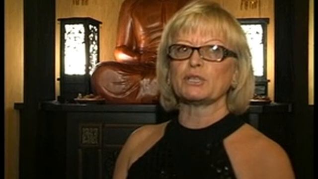 2005-В Киеве открылся салон тайского массажа. смотреть онлайн